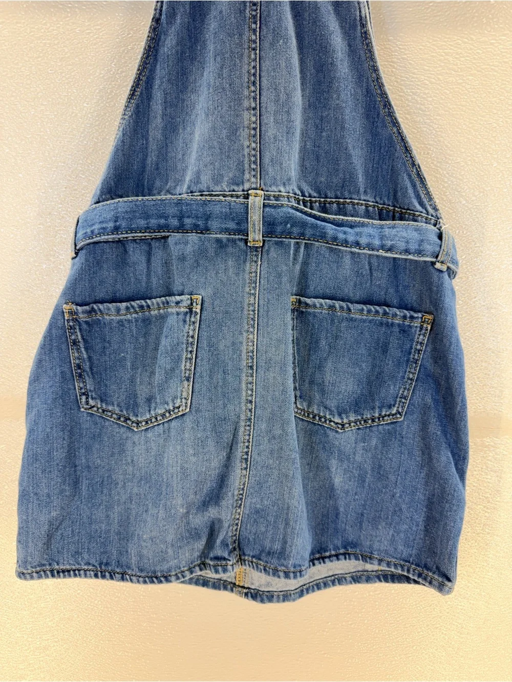 OshKosh B’gosh Girls Denim Overall Jumper Dress Size 12/12A Blue Jean